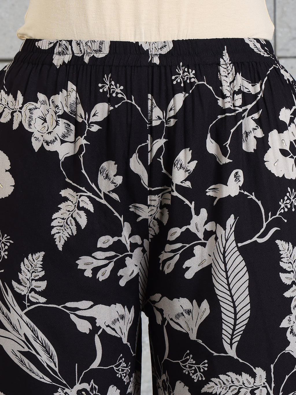 Botanical Printed Kurta With Palazzo Co-Ords Set, Black - Hiral Fashion - Distacart