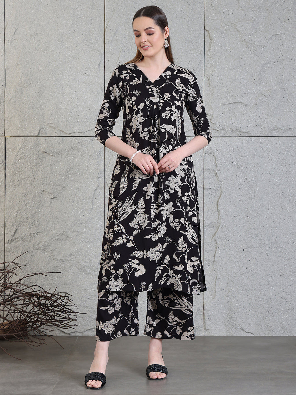 Botanical Printed Kurta With Palazzo Co-Ords Set, Black - Hiral Fashion - Distacart