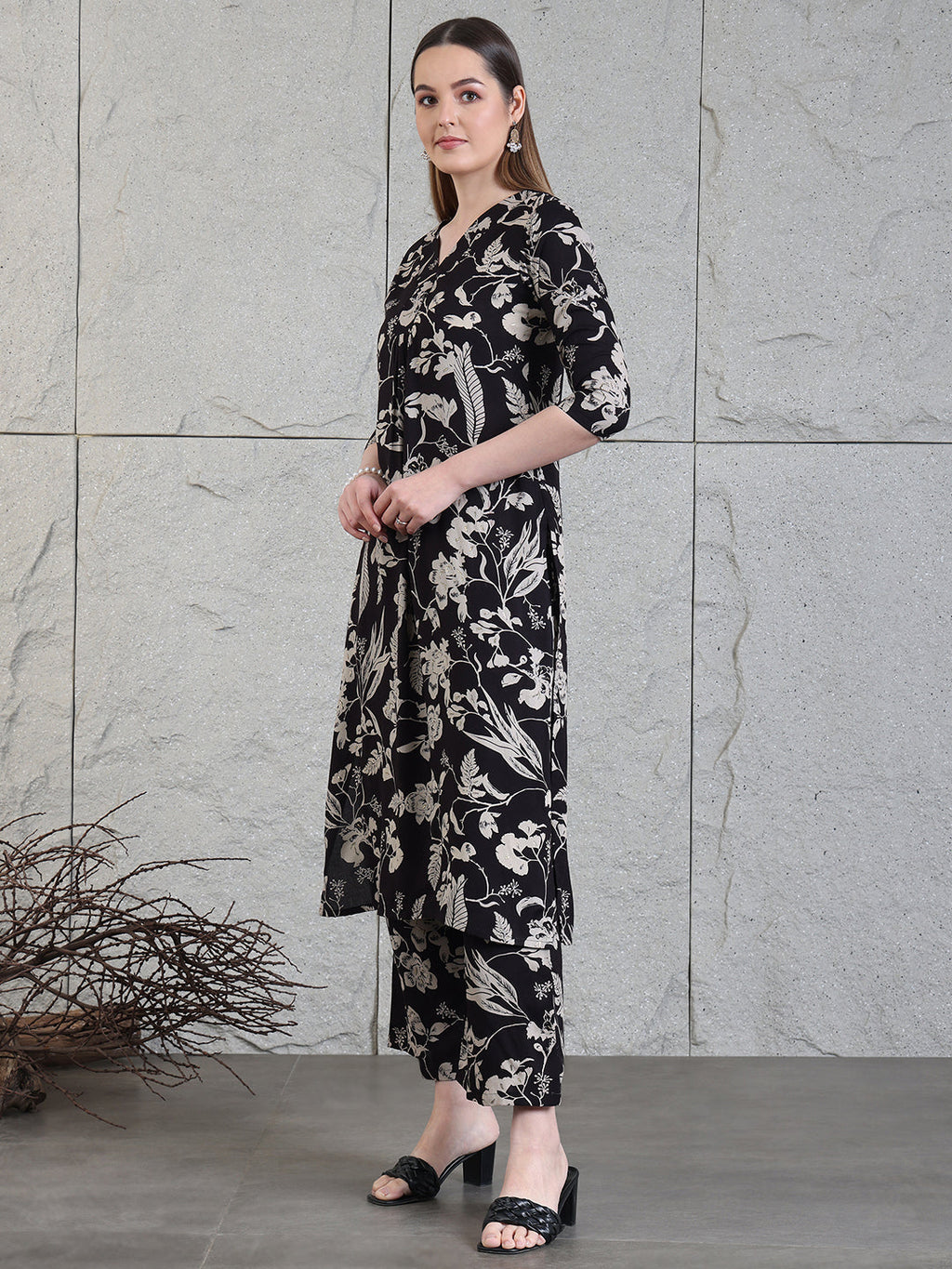 Botanical Printed Kurta With Palazzo Co-Ords Set, Black - Hiral Fashion - Distacart