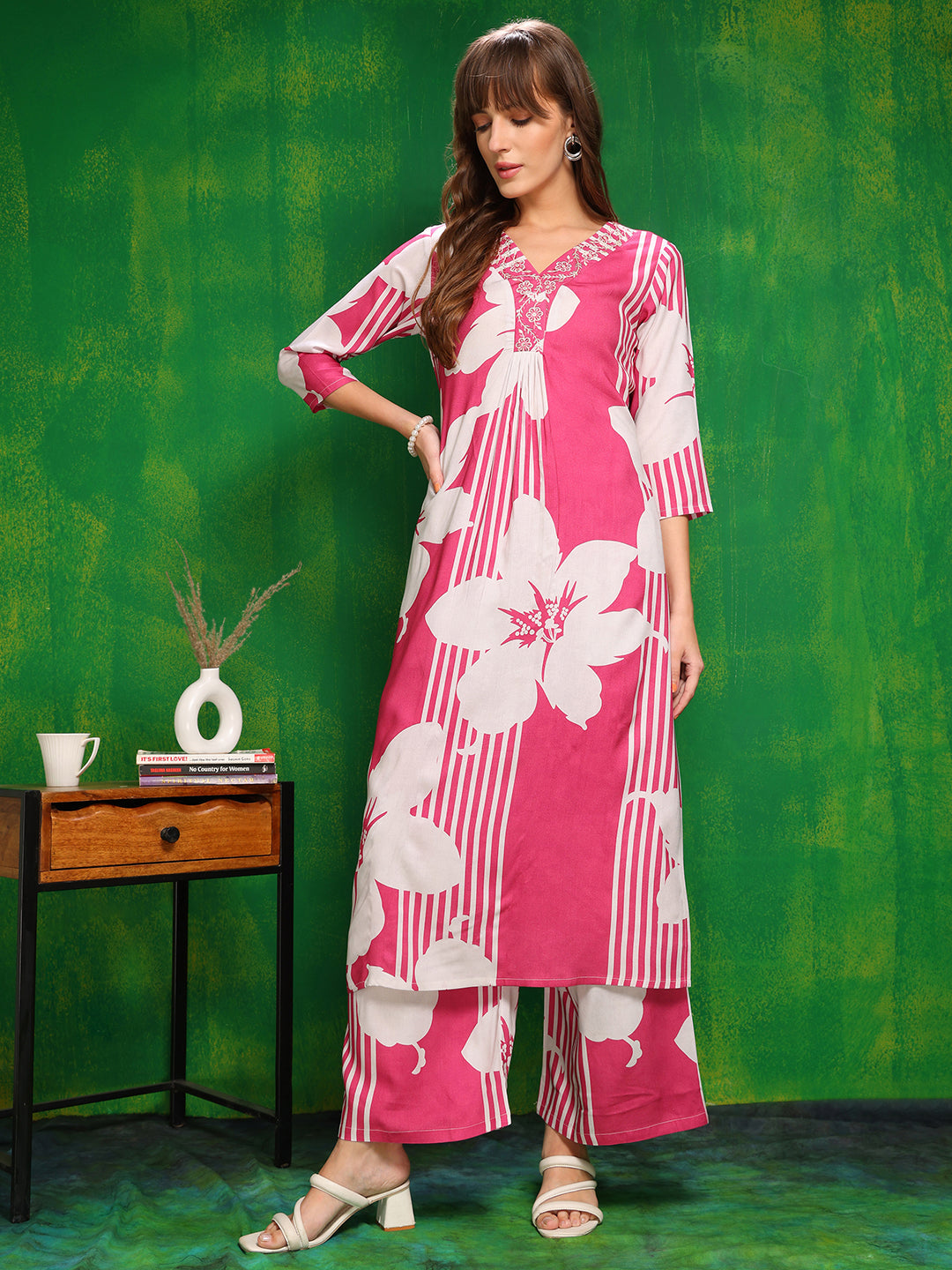 Embroidered & Floral Printed Kurta With Palazzo Pant, Pink - Hiral Fashion - Distacart
