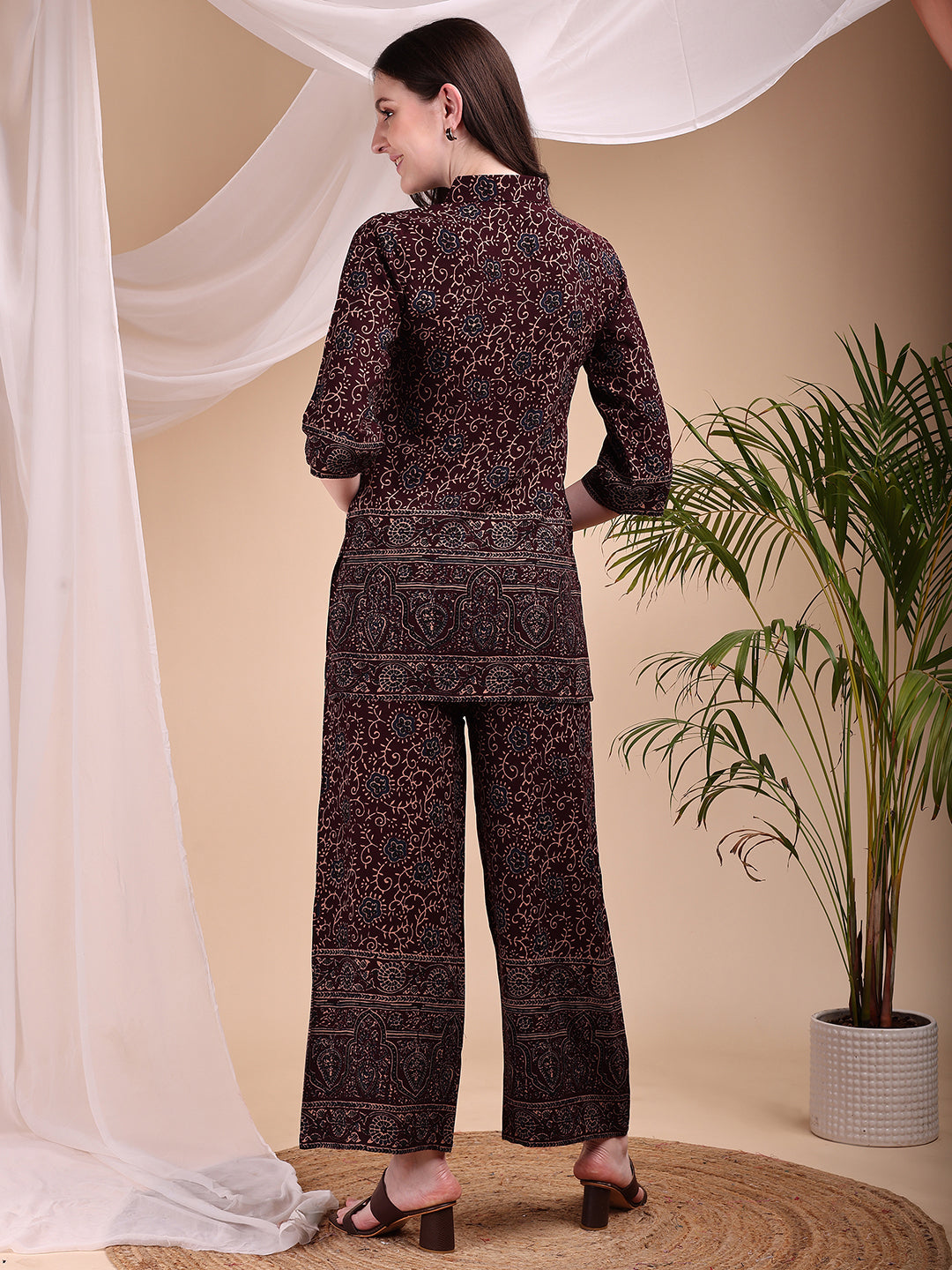 Intricate Floral And Paisley Motifs Co-Ords, Maroon - Hiral Fashion - Distacart
