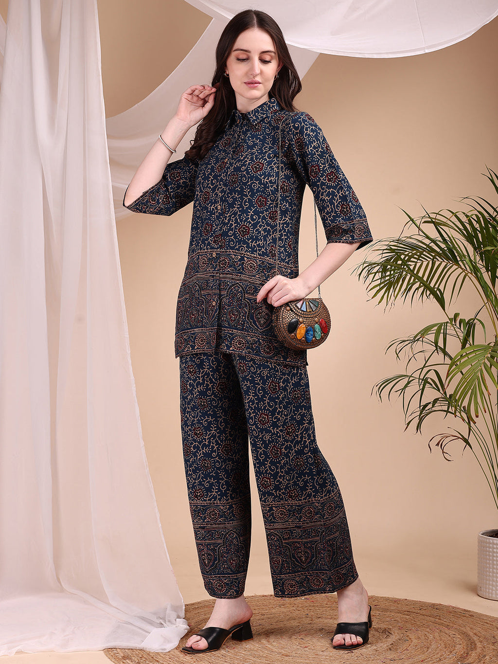 Intricate Floral And Paisley Motifs Co-Ords, Navy Blue - Hiral Fashion - Distacart