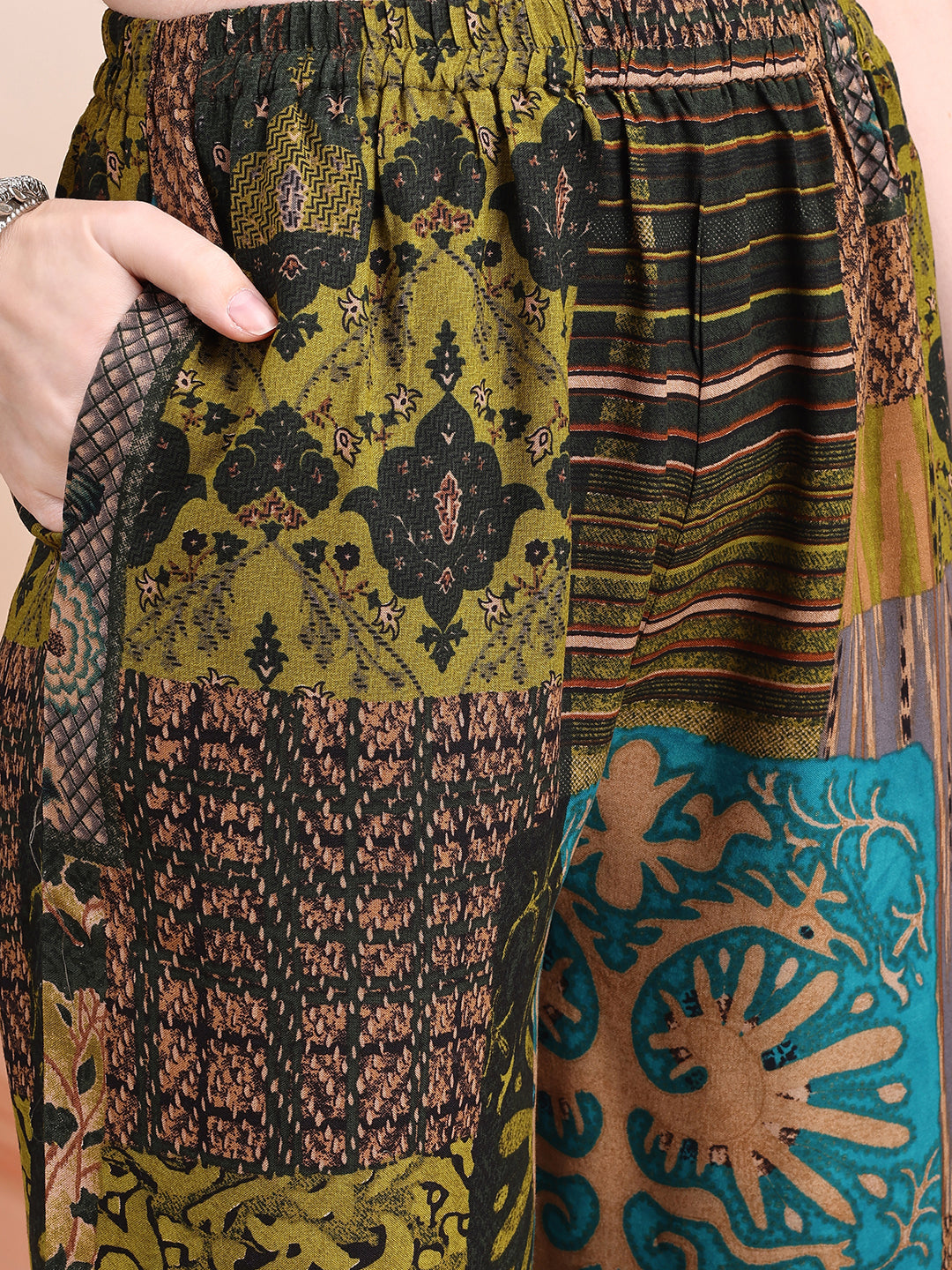 Intricate Floral And Paisley Motifs Co-Ords, Green - Hiral Fashion - Distacart