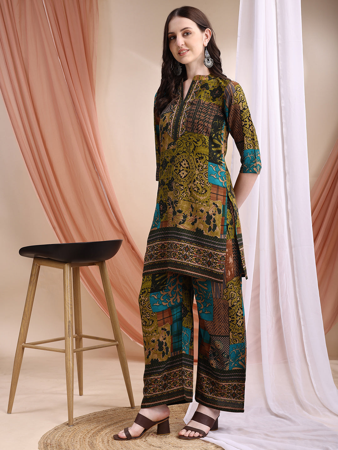 Intricate Floral And Paisley Motifs Co-Ords, Green - Hiral Fashion - Distacart