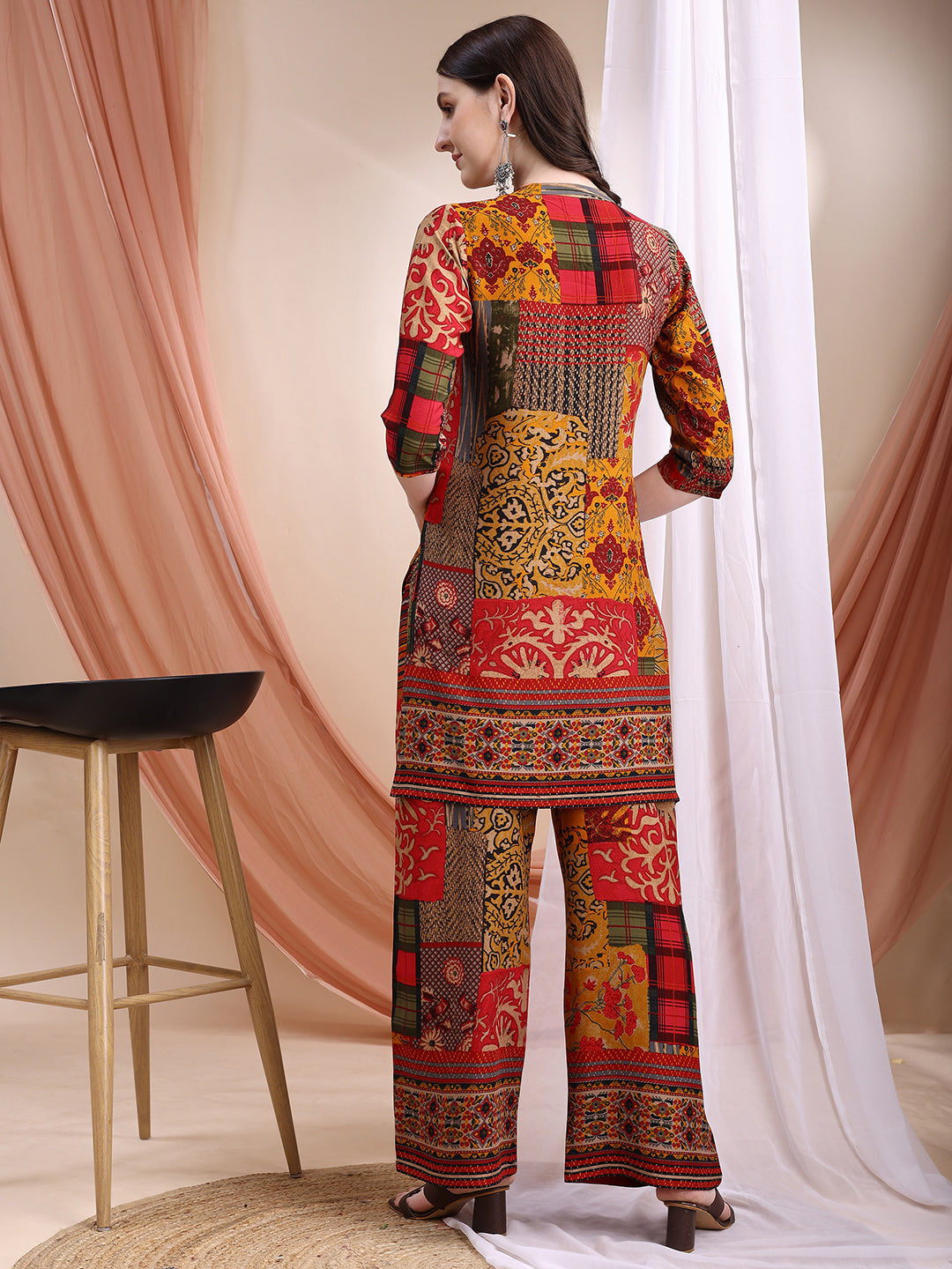 Intricate Floral And Paisley Motifs Co-Ords, Red - Hiral Fashion - Distacart