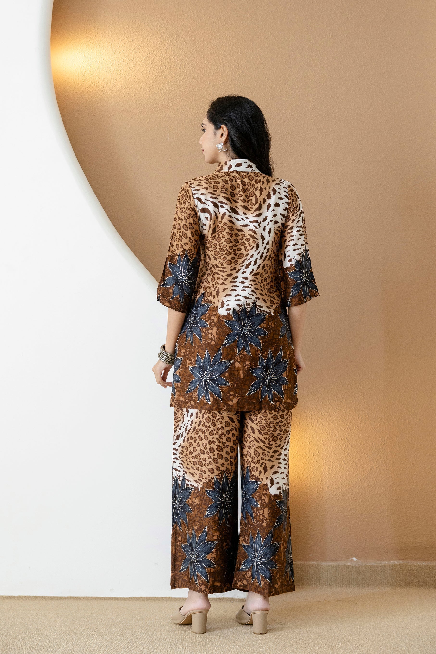 Animal & Floral Motifs Printed Ethnic Co-Ord Set, Brown - Hiral Fashion - Distacart