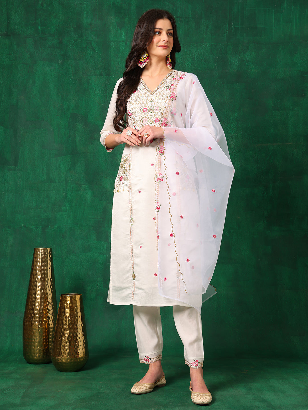 Embroidered Kurta With Pant & Embroidered Organza Dupatta, White - Hiral Fashion - Distacart