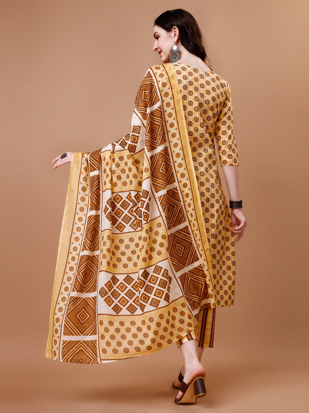 Floral Printed Cotton Kurta With Pant & Dupatta, Multicolor - Hiral Fashion