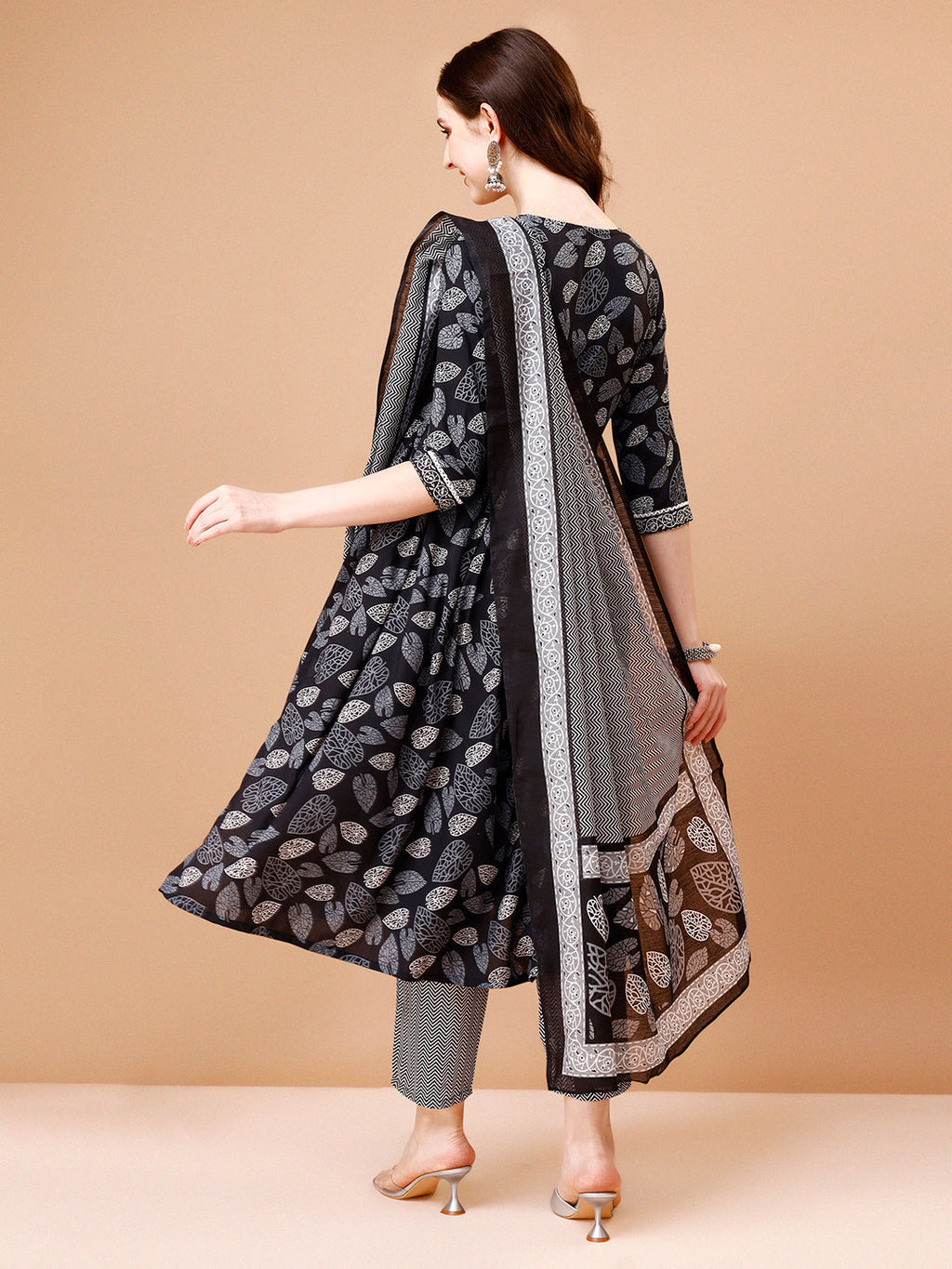 Leaf Printed Flared Kurta With Pant & Dupatta, Multicolor - Hiral Fashion - Distacart
