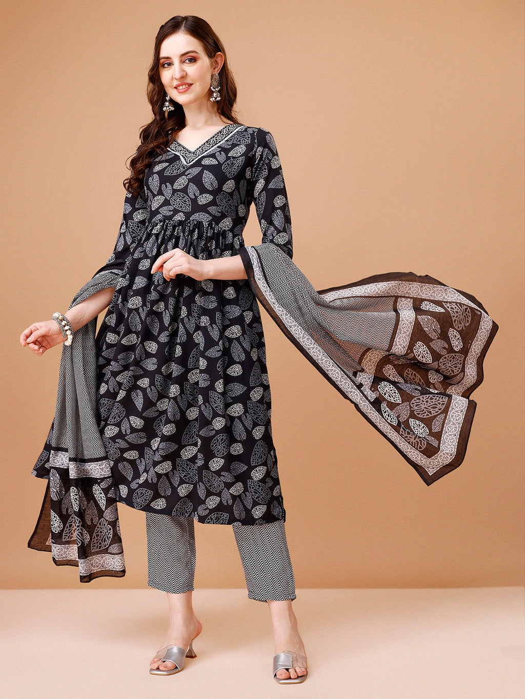 Leaf Printed Flared Kurta With Pant & Dupatta, Multicolor - Hiral Fashion - Distacart