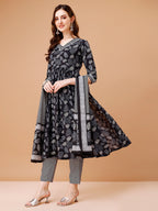 Leaf Printed Flared Kurta With Pant & Dupatta, Multicolor - Hiral Fashion - Distacart
