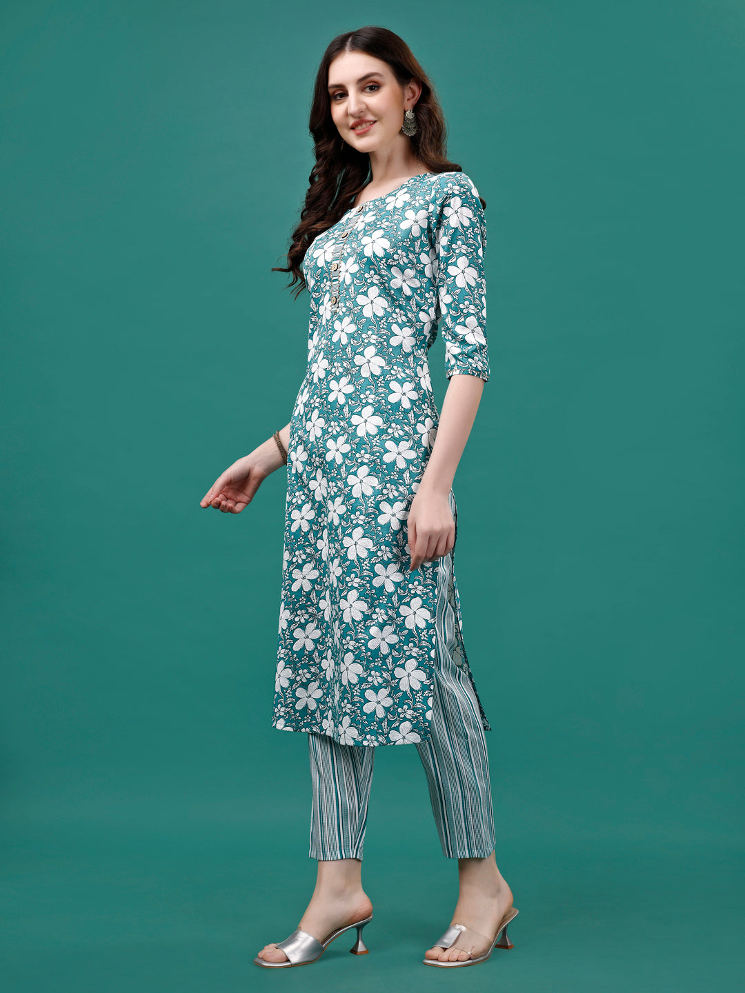 Floral Printed Casual Wear Kurta With Pant & Dupatta, Multicolor - Hiral Fashion - Distacart