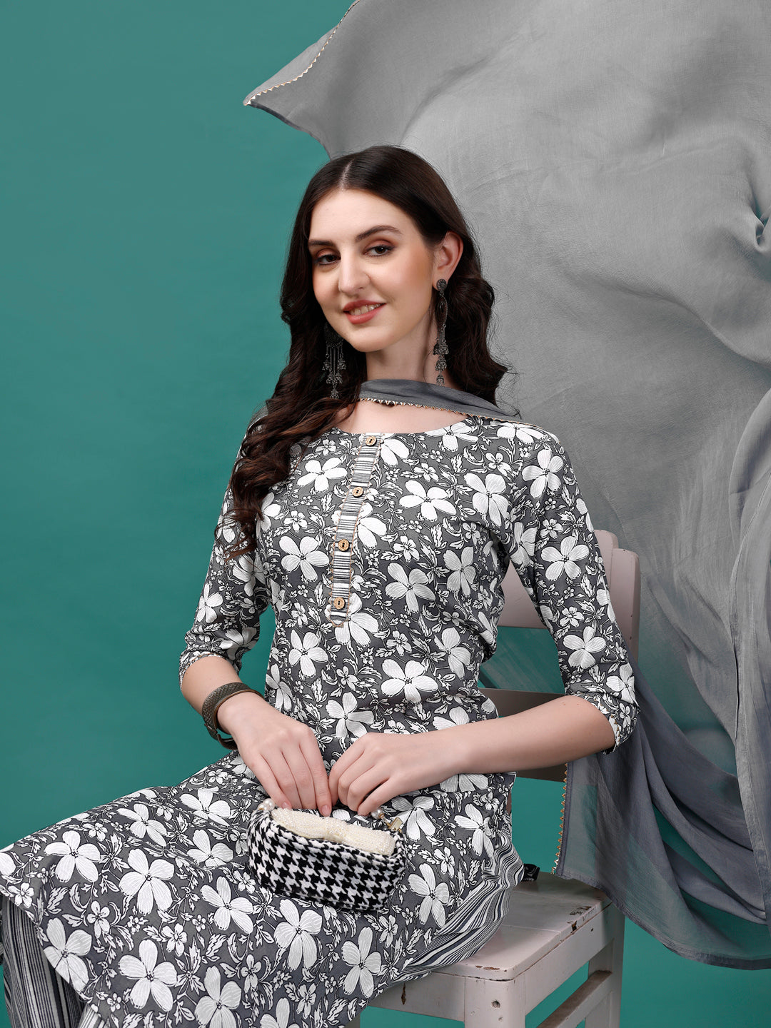 Floral Printed Casual Wear Kurta With Pant & Dupatta, Multicolor - Hiral Fashion - Distacart