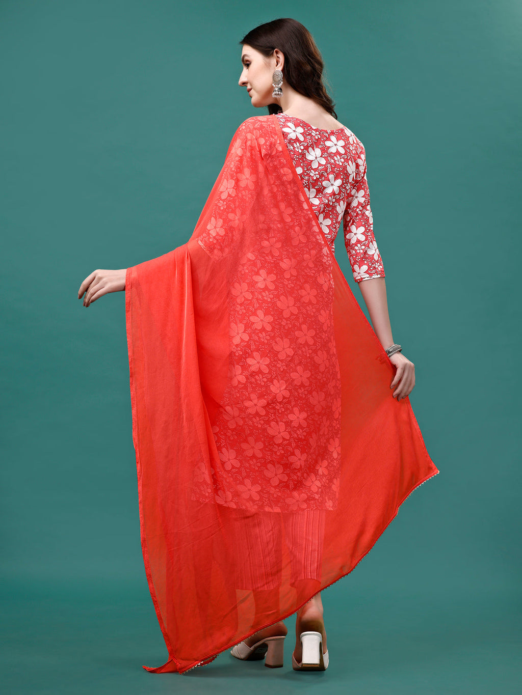 Floral Printed Casual Wear Kurta With Pant & Dupatta, Multicolor - Hiral Fashion - Distacart