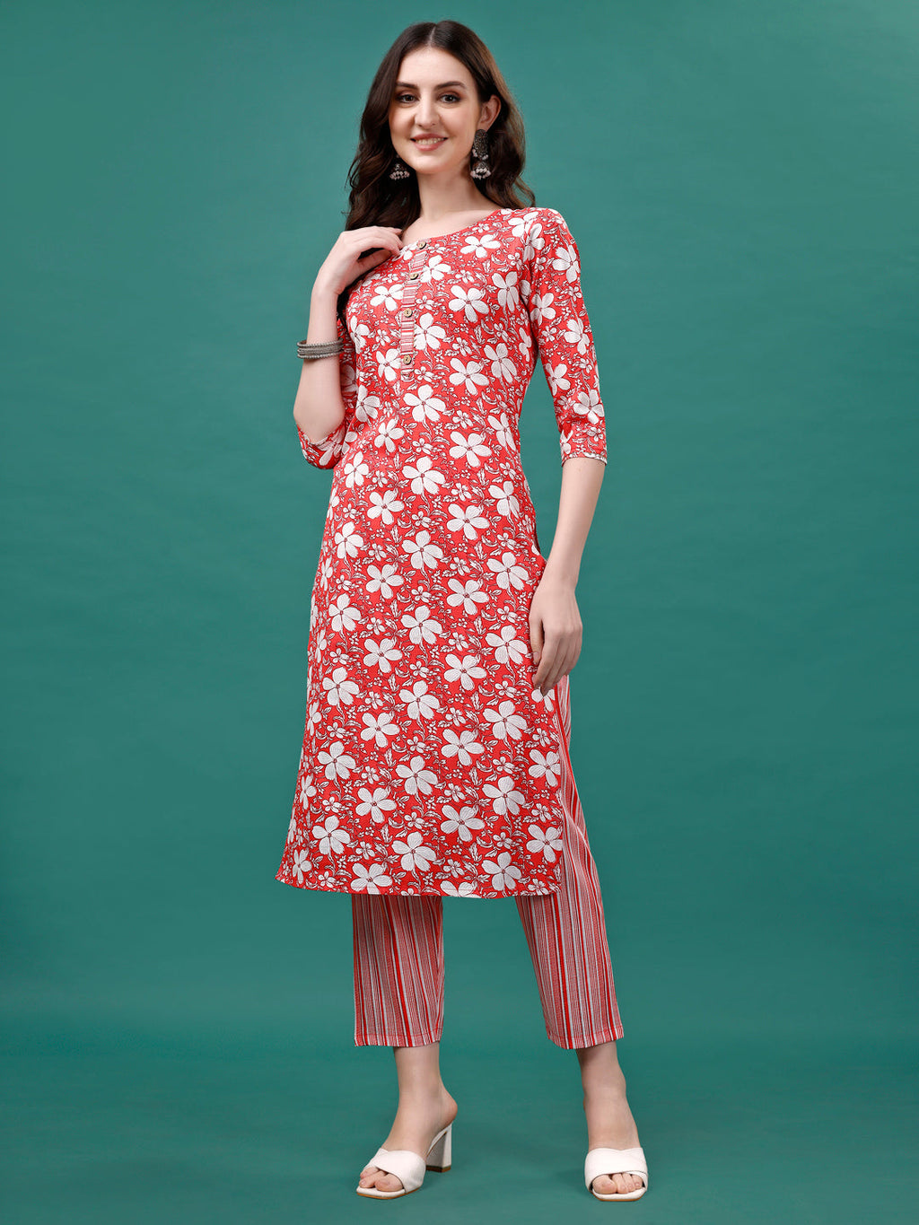 Floral Printed Casual Wear Kurta With Pant & Dupatta, Multicolor - Hiral Fashion - Distacart