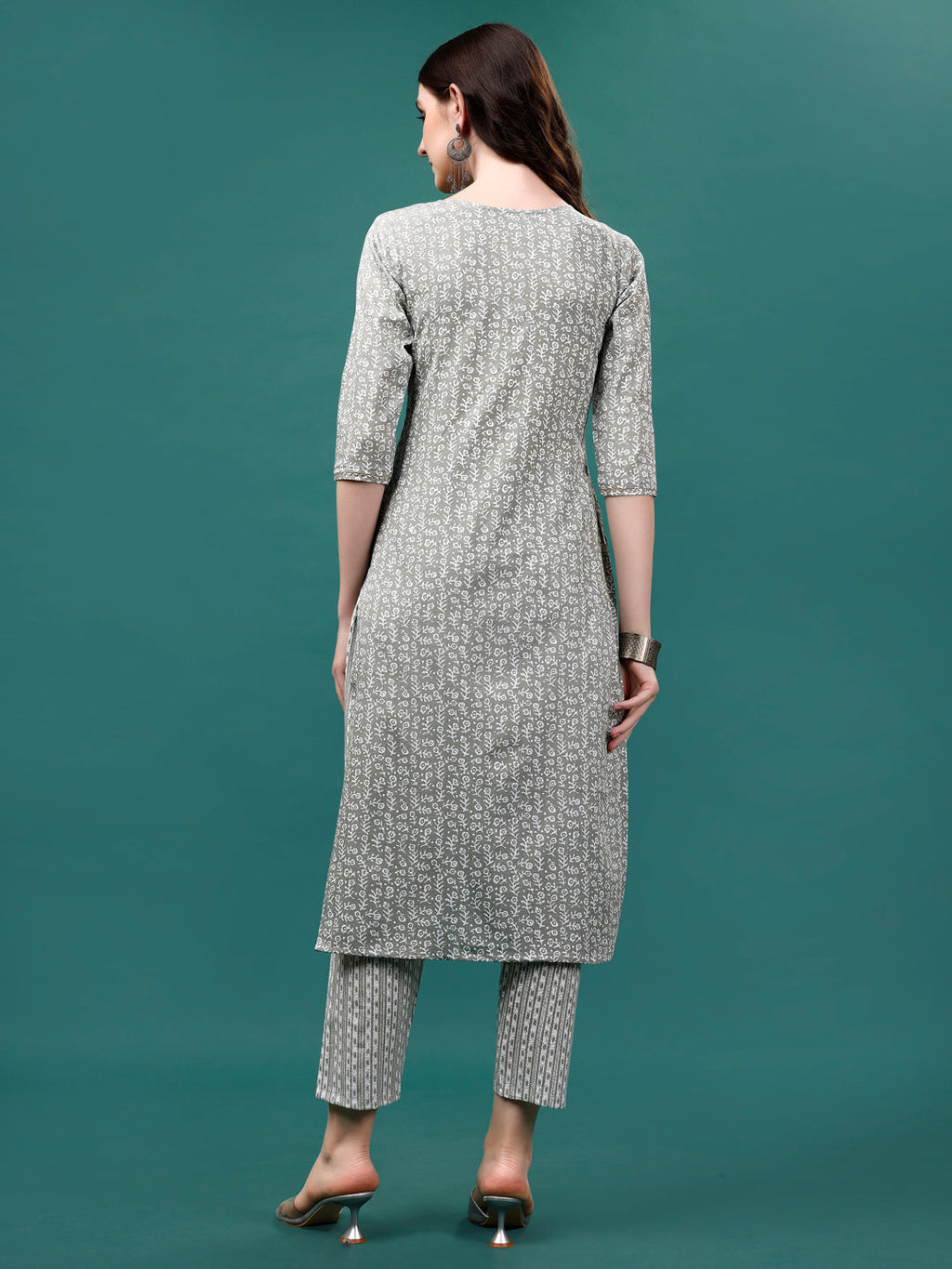 Floral Printed Casual Wear Kurta With Pant & Dupatta, Multicolor - Hiral Fashion