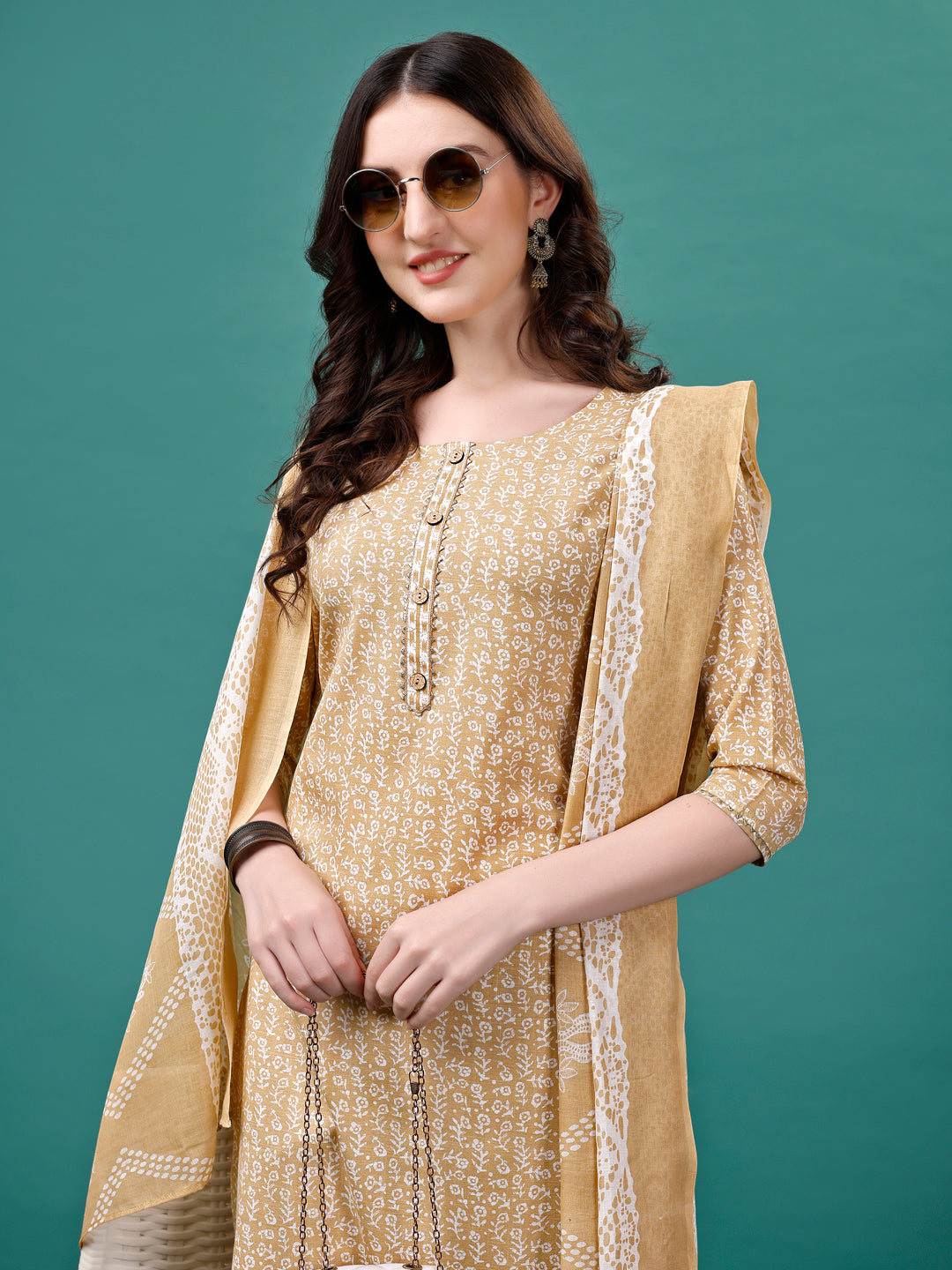 Floral Printed Casual Wear Kurta With Pant & Dupatta, Multicolor - Hiral Fashion