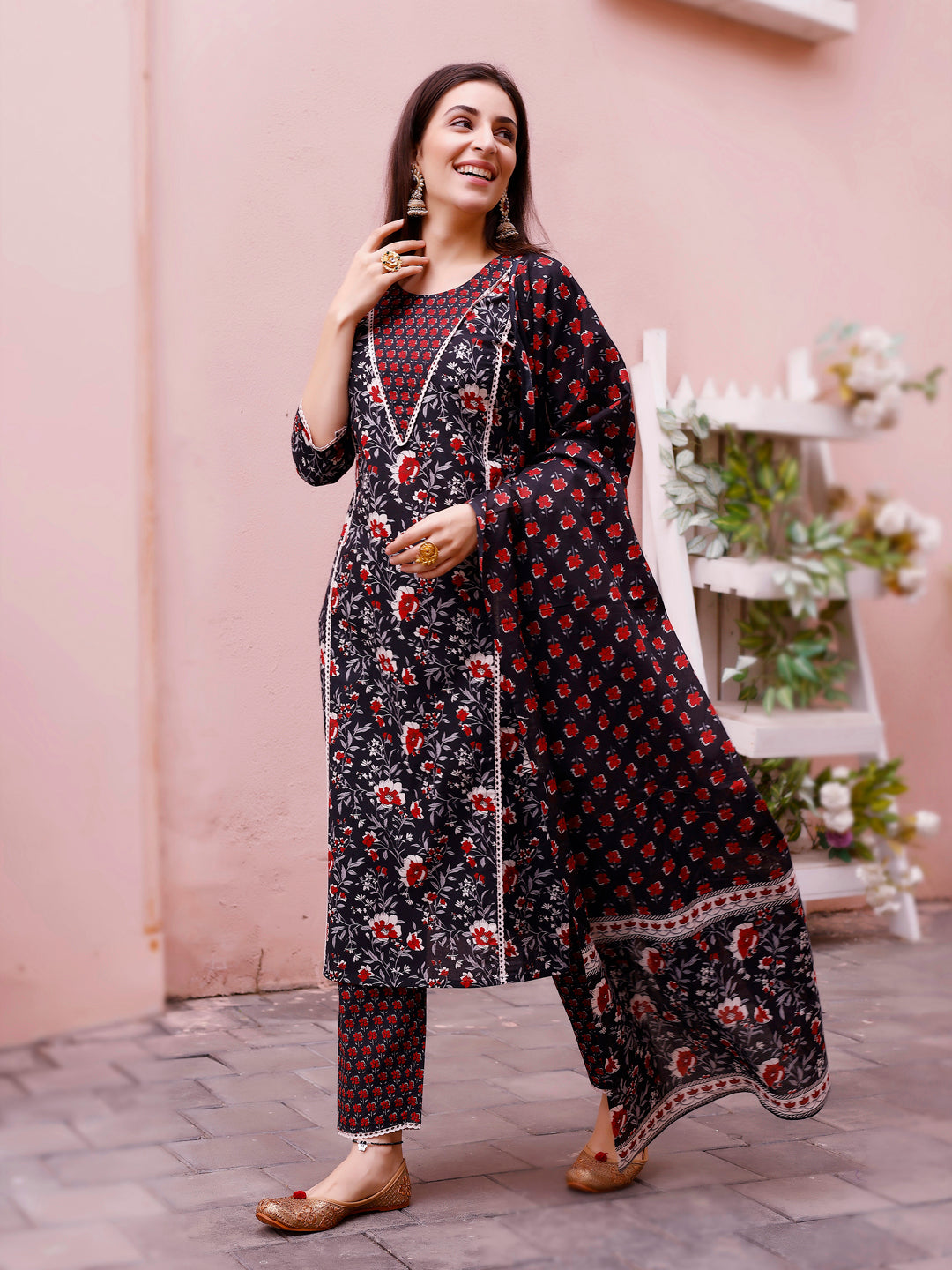 Floral Printed Kurta With Pant & Dupatta, Multicolor - Hiral Fashion - Distacart