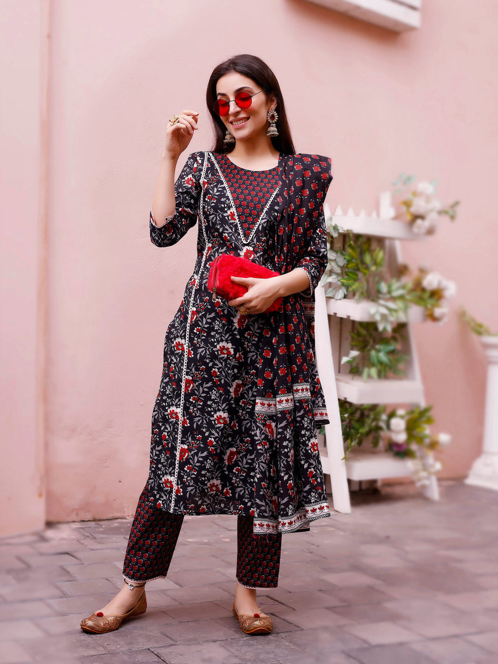 Floral Printed Kurta With Pant & Dupatta, Multicolor - Hiral Fashion - Distacart