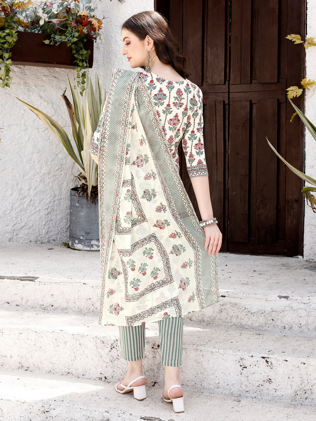 Floral Printed Kurta With Pant & Dupatta, Multicolor - Hiral Fashion