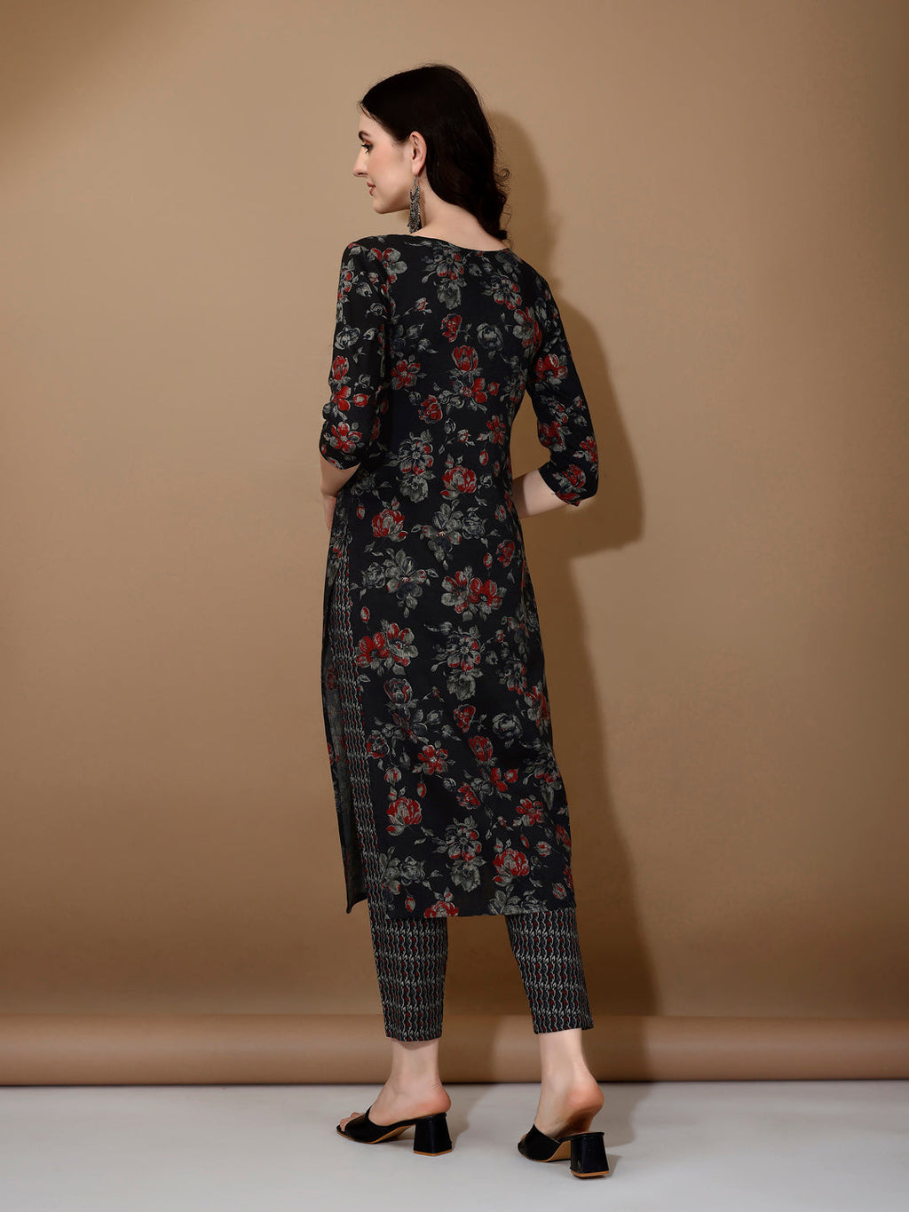 Floral Printed Kurta With Pant & Dupatta, Black - Hiral Fashion
