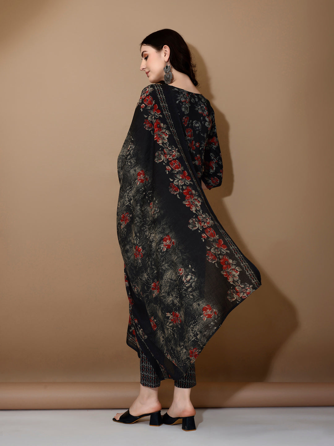 Floral Printed Kurta With Pant & Dupatta, Black - Hiral Fashion