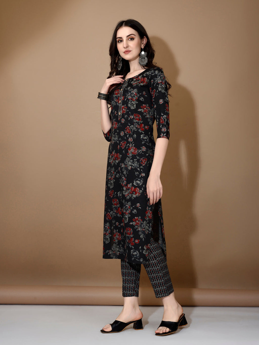 Floral Printed Kurta With Pant & Dupatta, Black - Hiral Fashion
