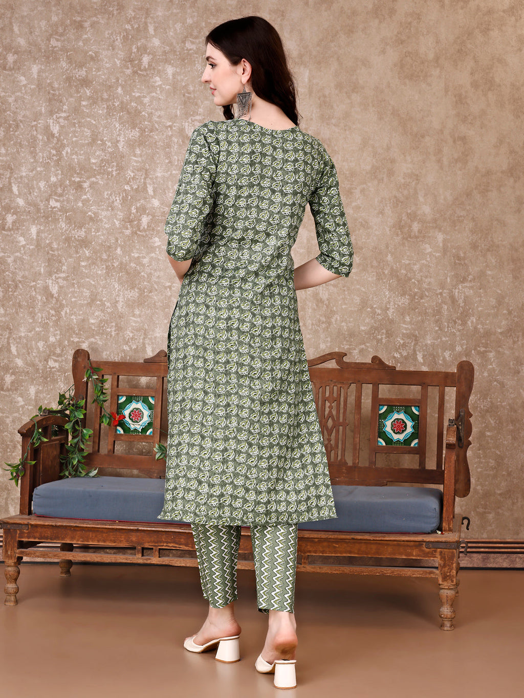 Leaf Printed Kurta With Printed Pant & Dupatta, Multicolor - Hiral Fashion - Distacart