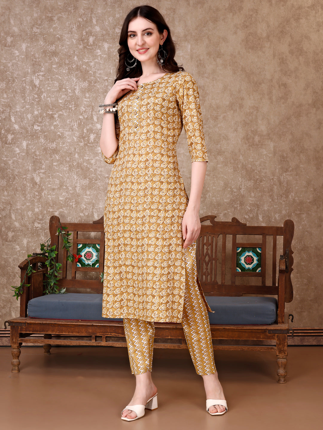 Leaf Printed Kurta With Printed Pant & Dupatta, Multicolor - Hiral Fashion - Distacart
