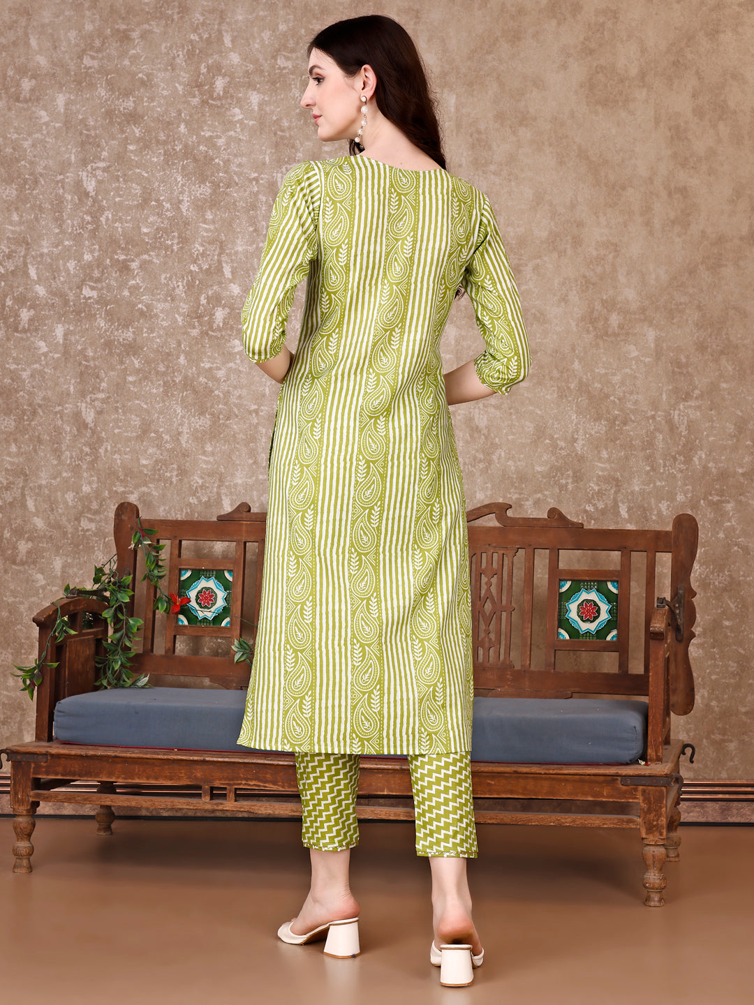 Printed Kurta With Printed Pant & Dupatta, Multicolor - Hiral Fashion - Distacart