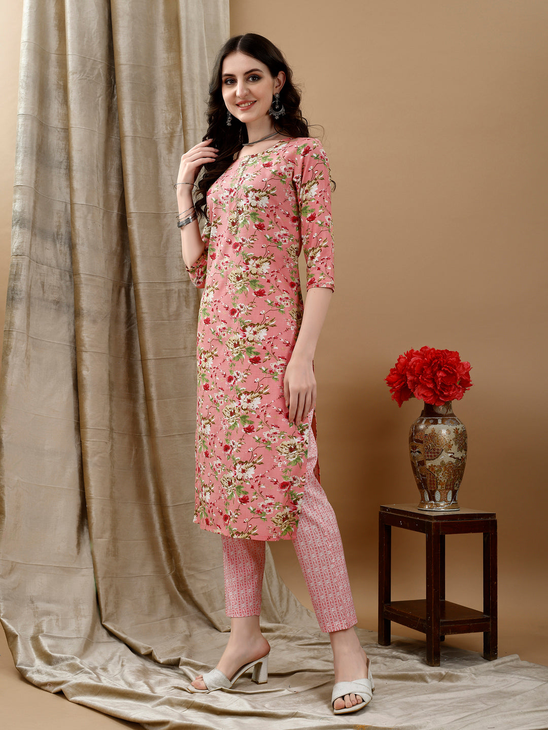 Floral Printed Kurta With Pant & Dupatta, Peach - Hiral Fashion - Distacart
