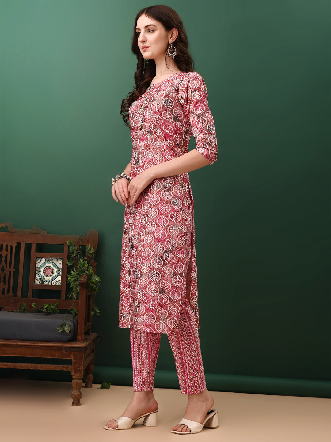 Floral Printed Kurta With Pant & Dupatta, Pink - Hiral Fashion - Distacart