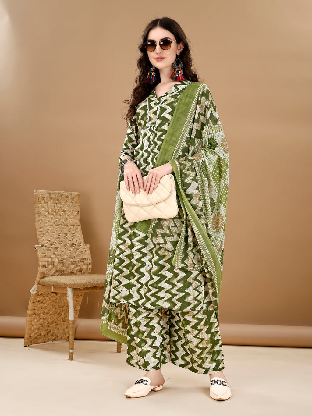Chevron Printed Kurta With Palazzo Pant & Dupatta, Green - Hiral Fashion - Distacart