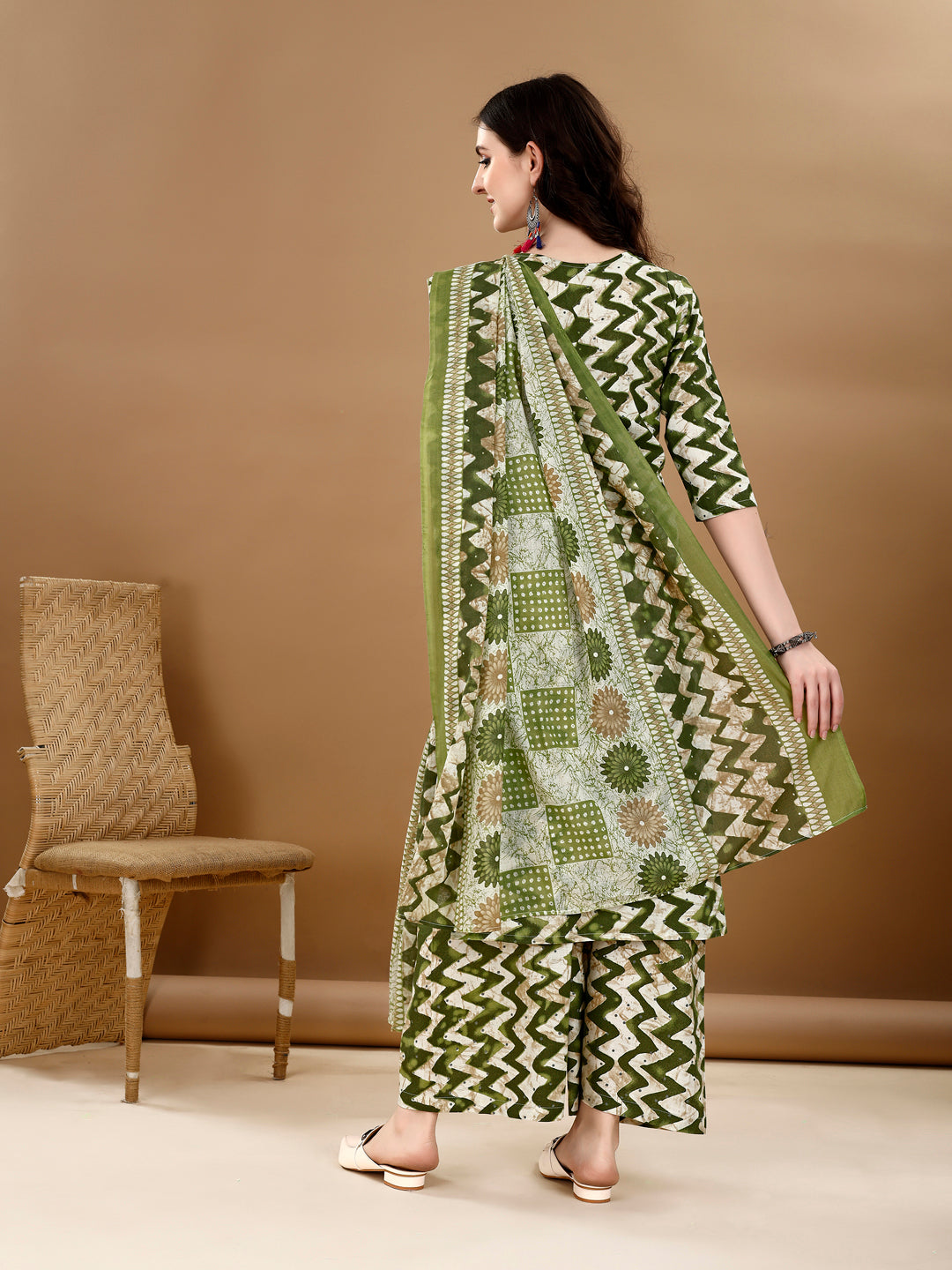 Chevron Printed Kurta With Palazzo Pant & Dupatta, Green - Hiral Fashion - Distacart