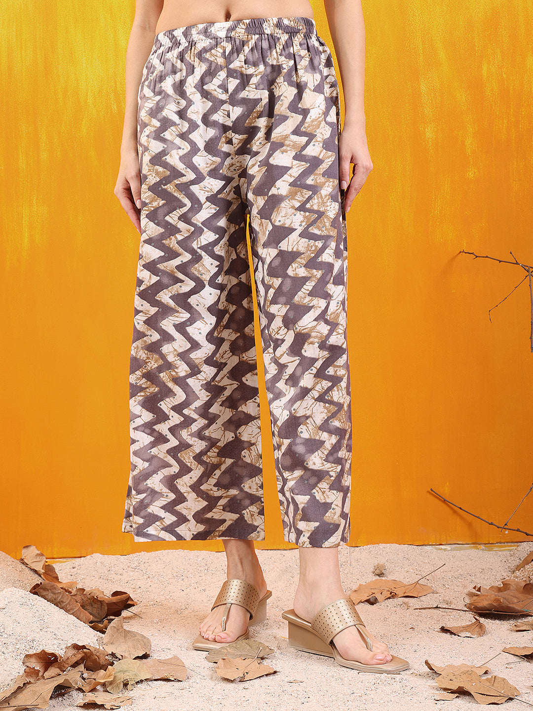 Chevron Printed Kurta With Palazzo Pant & Dupatta, Grey - Hiral Fashion - Distacart