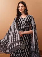 Floral Printed Kurta With Pant & Dupatta, Black - Hiral Fashion