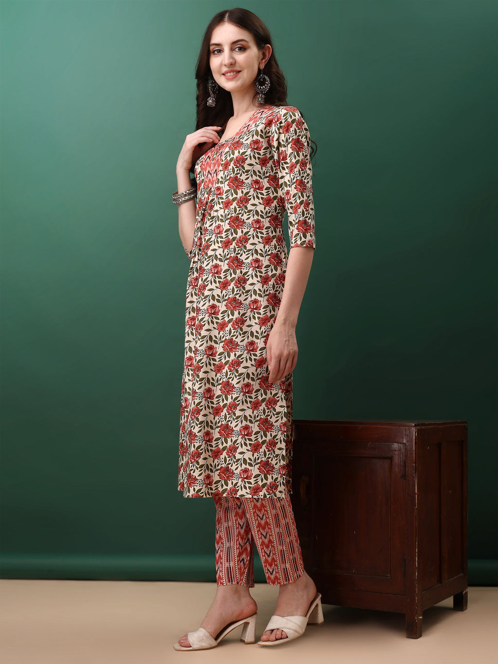 Floral Printed Kurta With Pant & Dupatta, Pink - Hiral Fashion - Distacart