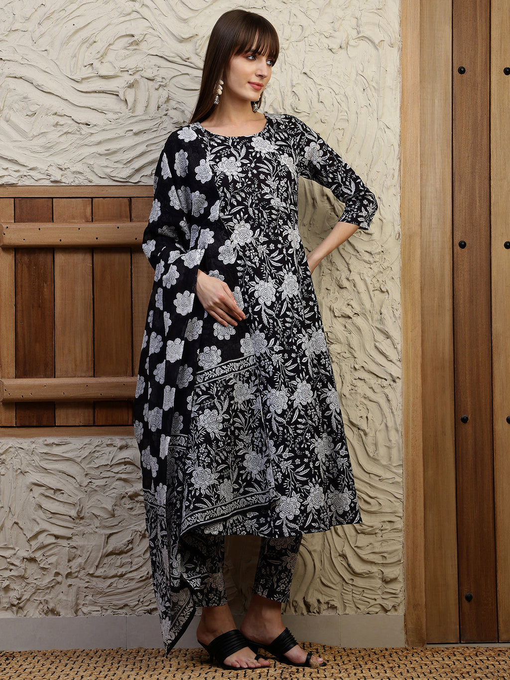 Floral Printed Flared Kurta With Pant & Dupatta, Black - Hiral Fashion - Distacart