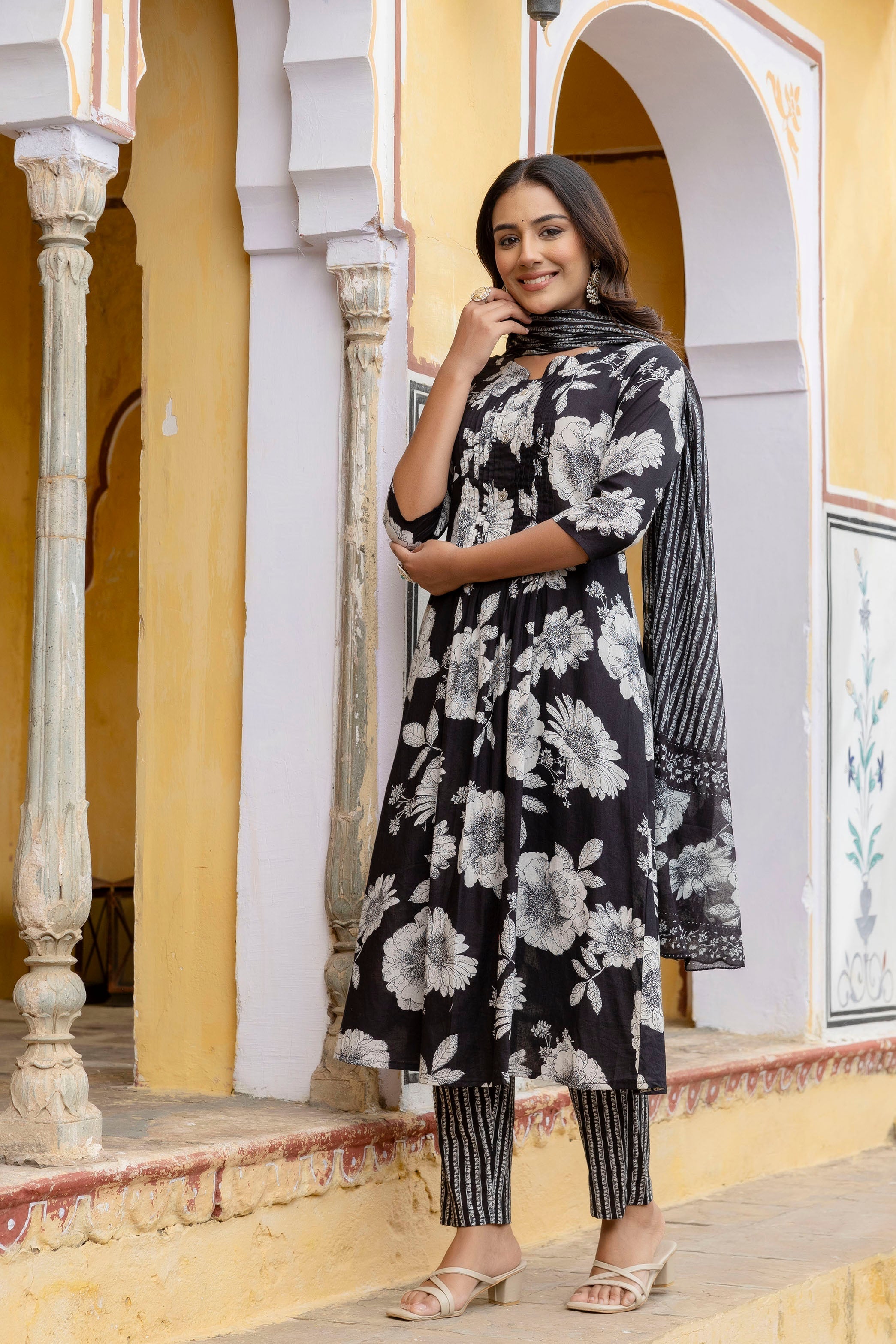 Floral Printed Kurta With Pant & Stripe Printed Dupatta, Black - Hiral Fashion - Distacart