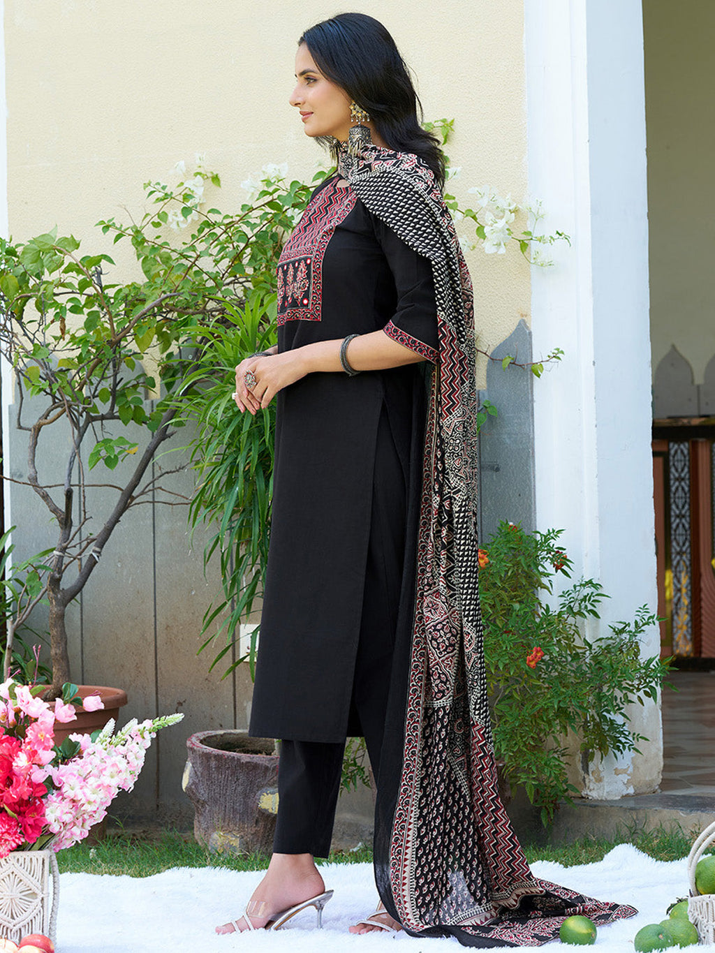Embroidered & Ethnic Printed Kurta With Pant & Printed Dupatta, Black - Hiral Fashion - Distacart