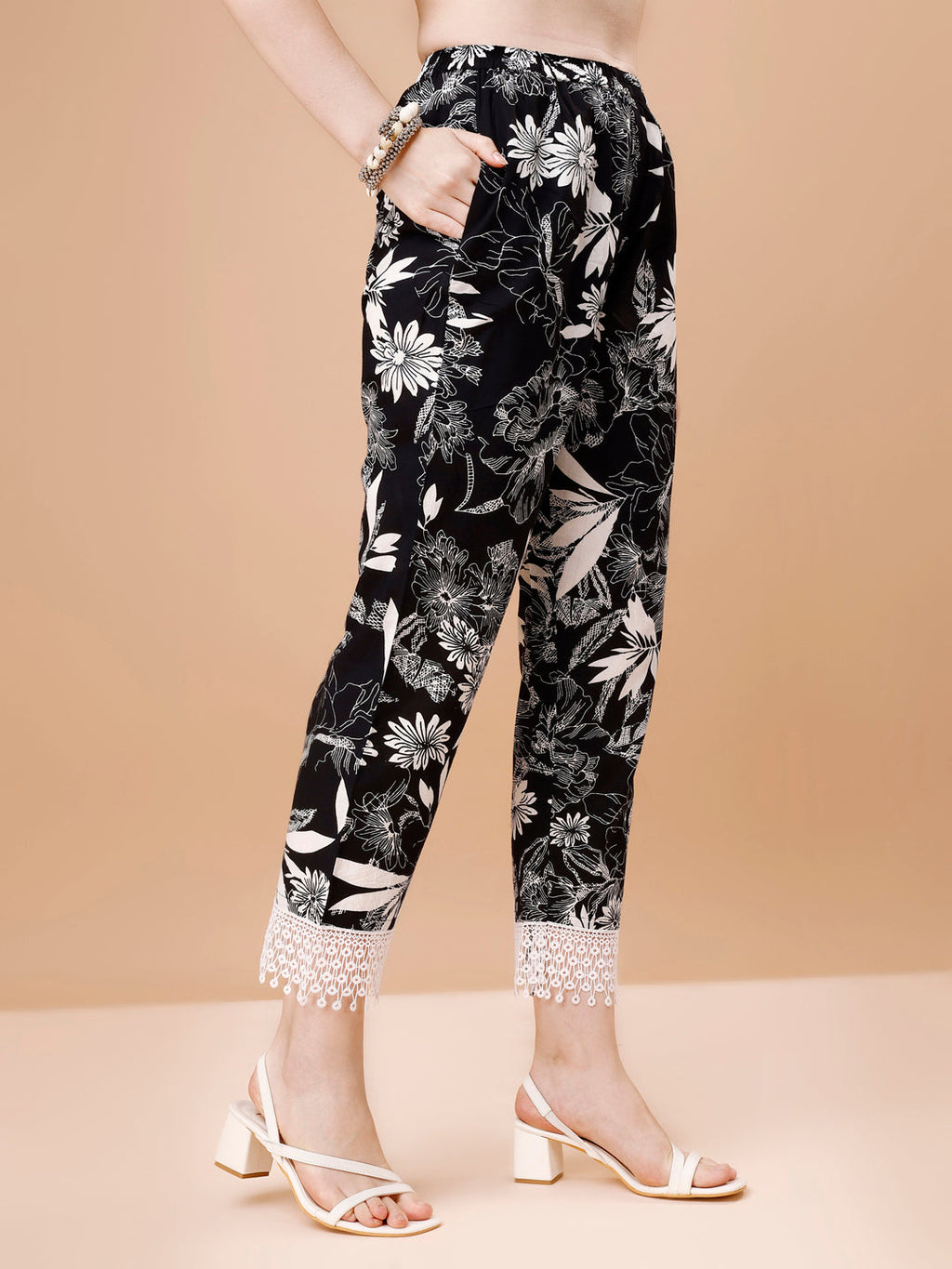 Leaf Printed & Lace Detailed Kurta & Pant Set, Multicolor - Hiral Fashion