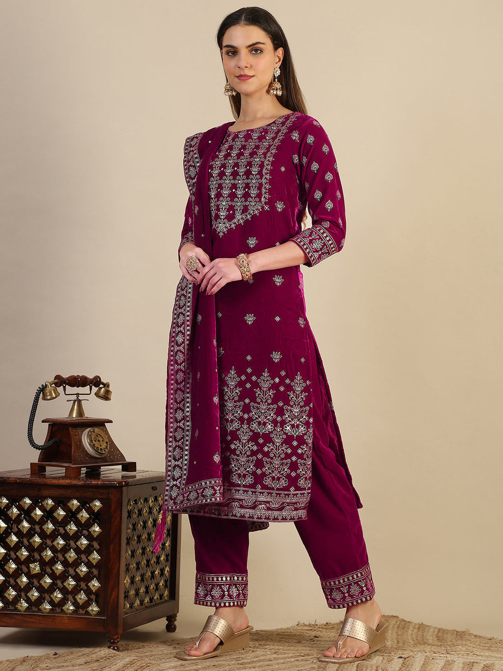 Hand & Foil Printed Velvet Kurta With Pant & Dupatta, Pink - Hiral Fashion