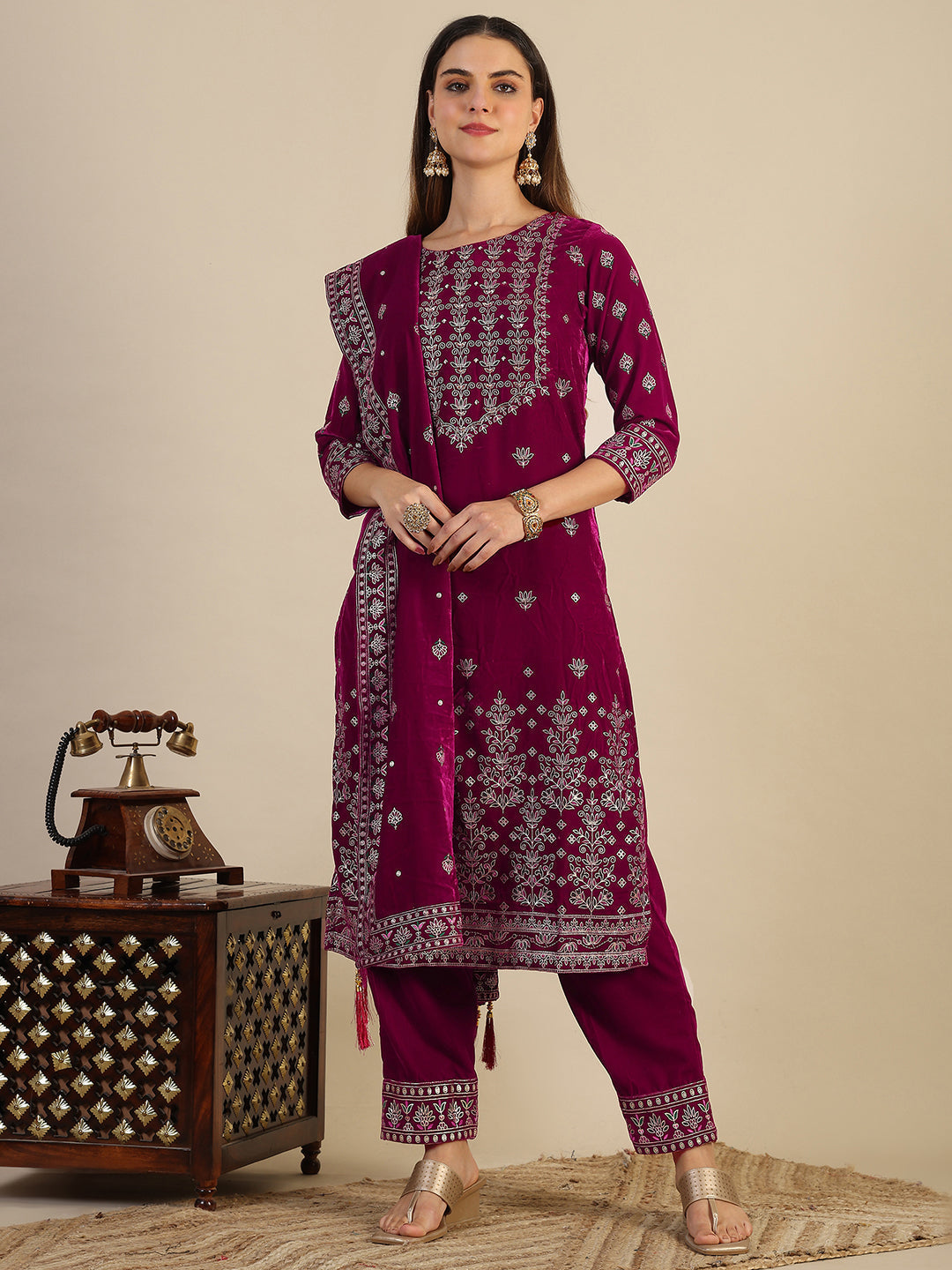 Hand & Foil Printed Velvet Kurta With Pant & Dupatta, Pink - Hiral Fashion