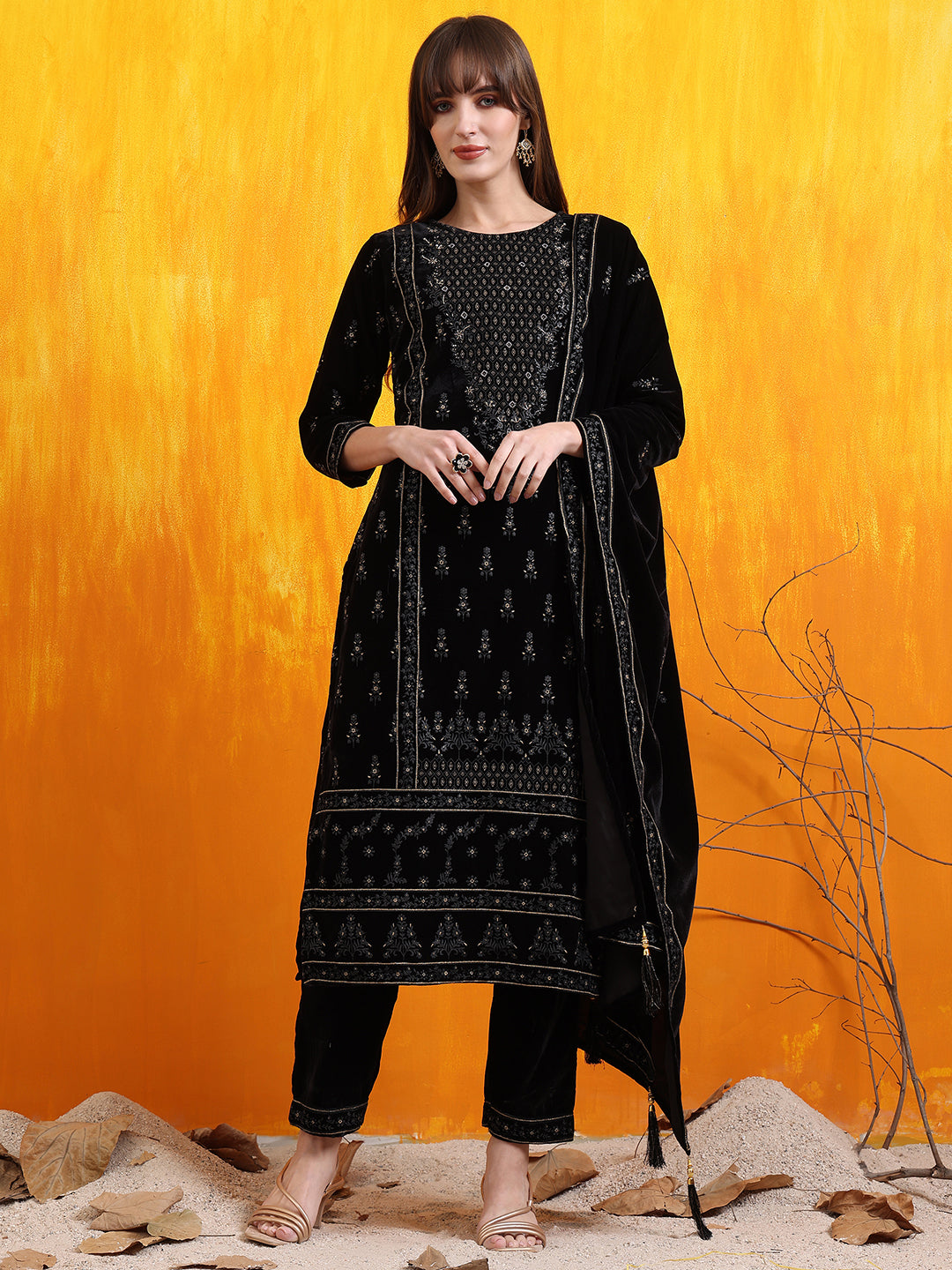 Hand Embroidered & Foil Printed Velvet Kurta With Pant & Dupatta, Black - Hiral Fashion - Distacart