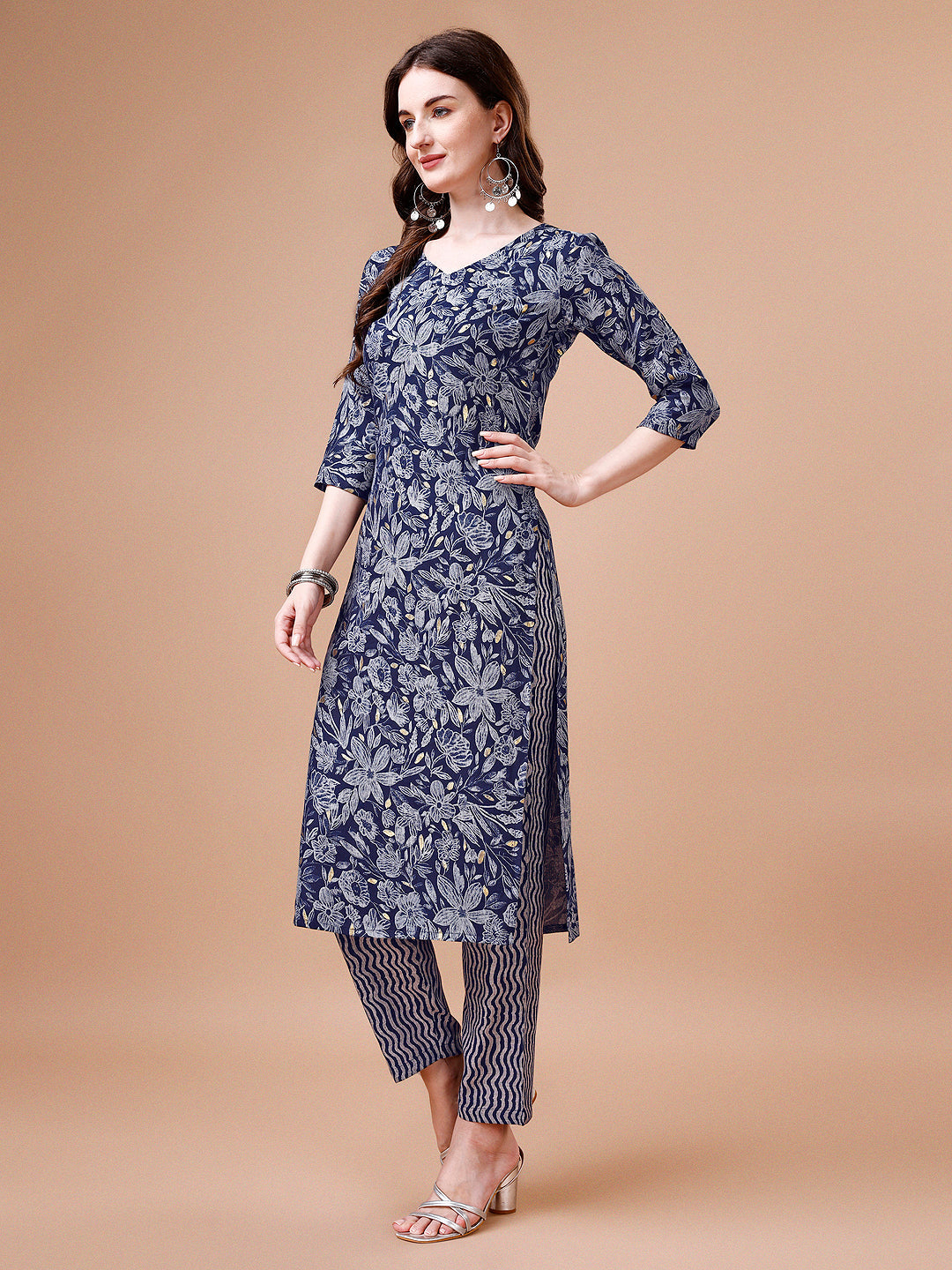 Women Floral Printed Casual Wear Kurta With Pant, Multicolor - Hiral Fashion