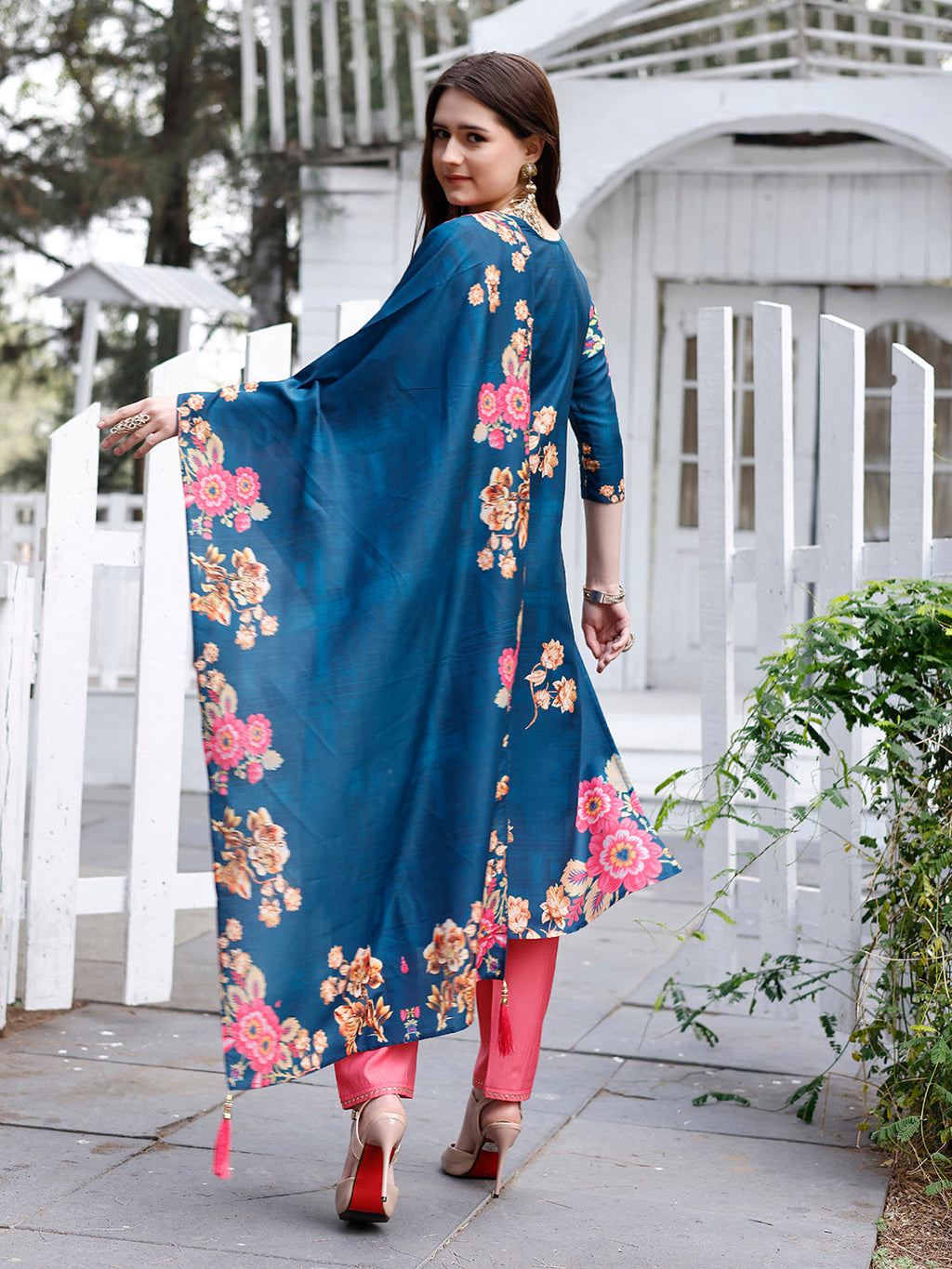 Hand Embroidered Floral Printed Muslin Kurta With Pant & Dupatta, Multicolor - Hiral Fashion - Distacart