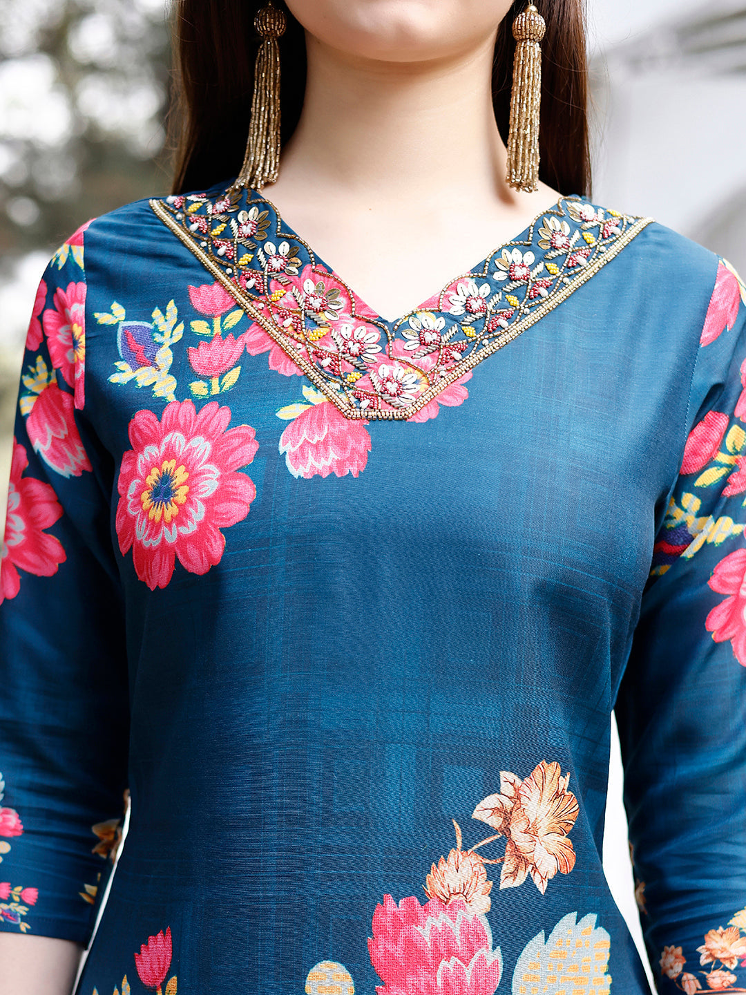 Hand Embroidered Floral Printed Muslin Kurta With Pant & Dupatta, Multicolor - Hiral Fashion - Distacart
