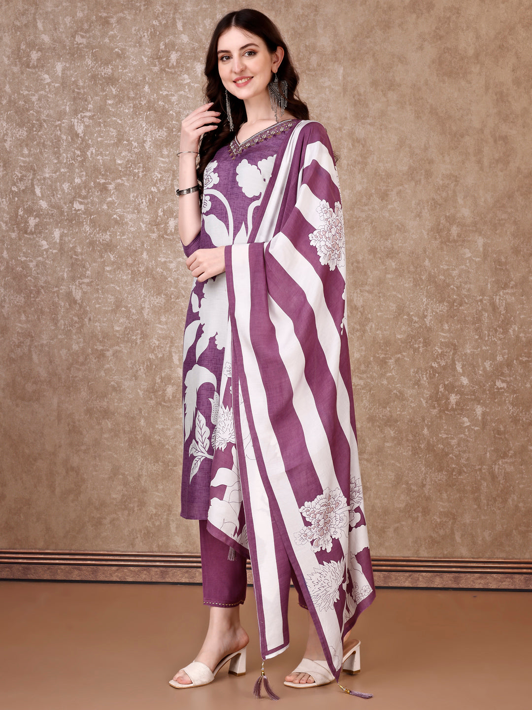 Hand Embroidered & Floral Printed Pure Silk Kurta With Pant & Dupatta, Lavender - Hiral Fashion - Distacart