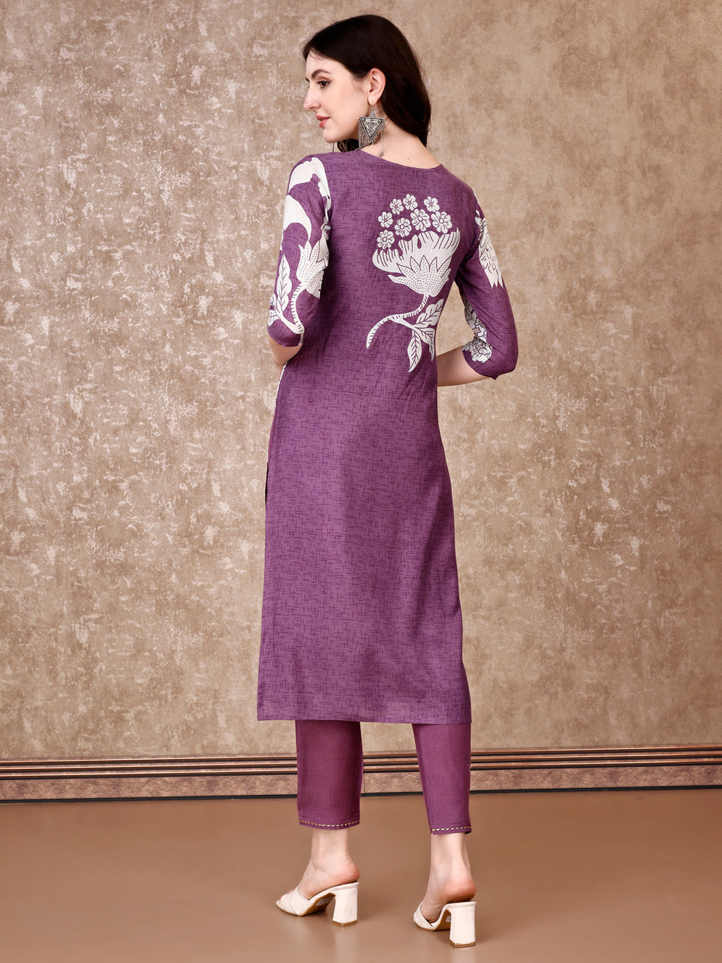 Hand Embroidered & Floral Printed Pure Silk Kurta With Pant & Dupatta, Lavender - Hiral Fashion - Distacart