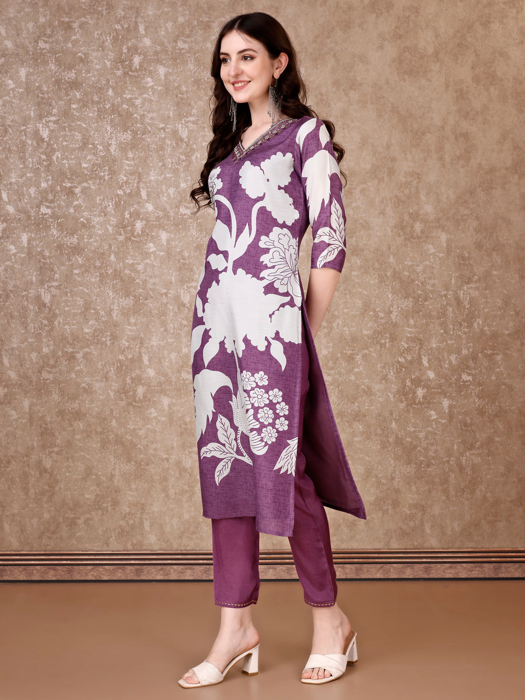 Hand Embroidered & Floral Printed Pure Silk Kurta With Pant & Dupatta, Lavender - Hiral Fashion - Distacart